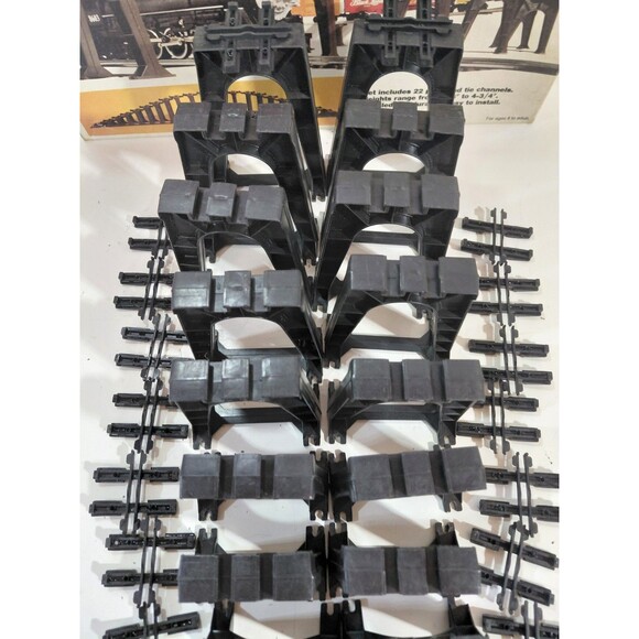 Lionel 6-2110 O/27 Train Gauge Model Railroad Black Graduated Trestle Set w/Box - Picture 11 of 16